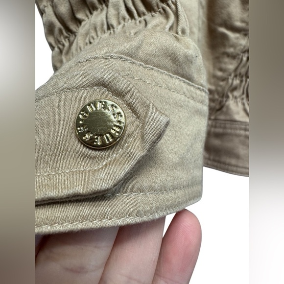 Guess brown Utility Jacket with Collared Neckline and Fitted Silhouette - Picture 6 of 16